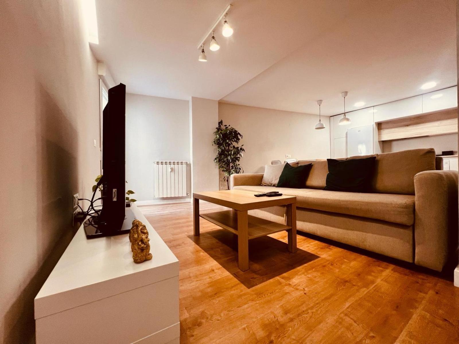 Piso Reformado,Centrico,Tranquilo Y Con Wifi Vut 09-398 Apartment Burgo Екстериор снимка
